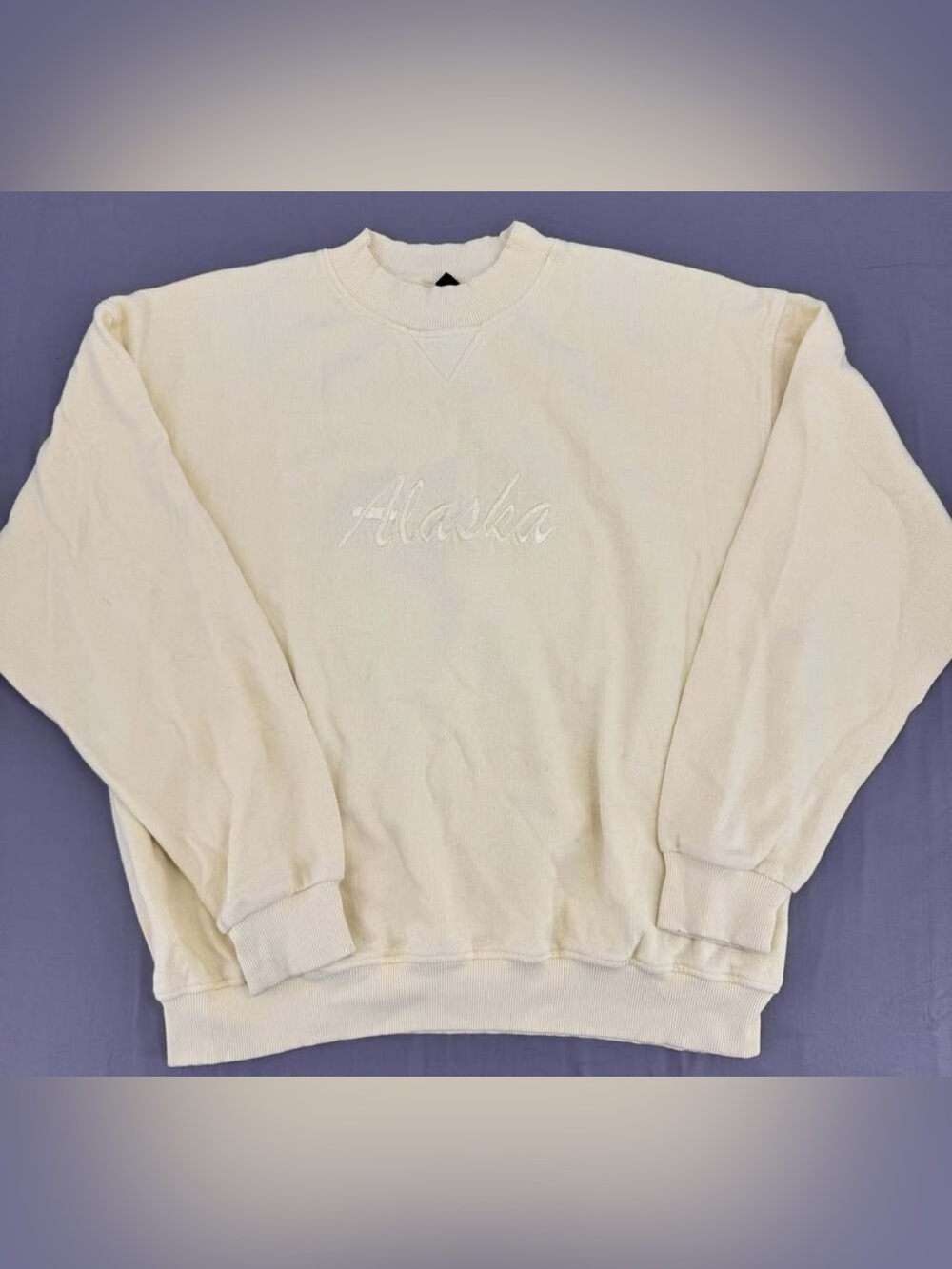 Vintage Renegade Club Alaska Embroidered Cursive Logo Cream Crewneck XL